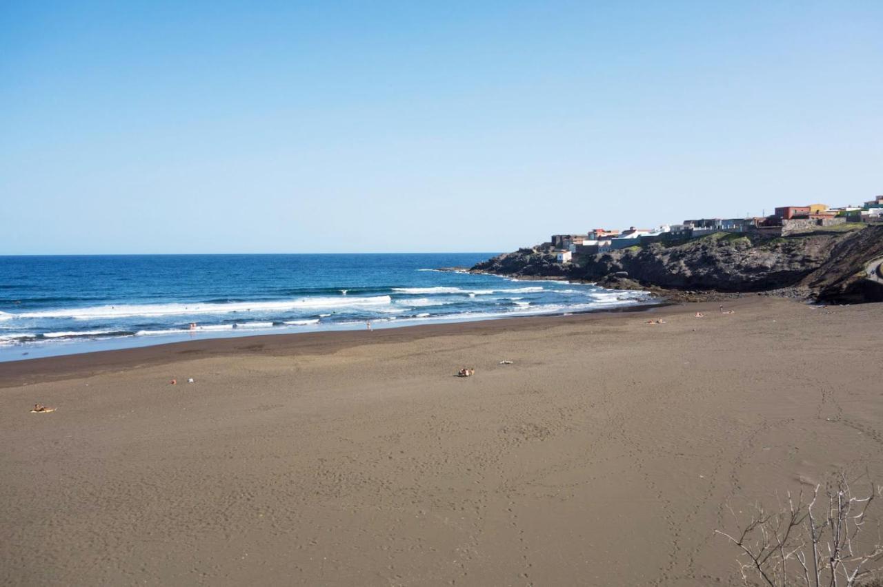 Вилла Harmony Beach House - 2Br Sea Views Terrace Тельде Экстерьер фото