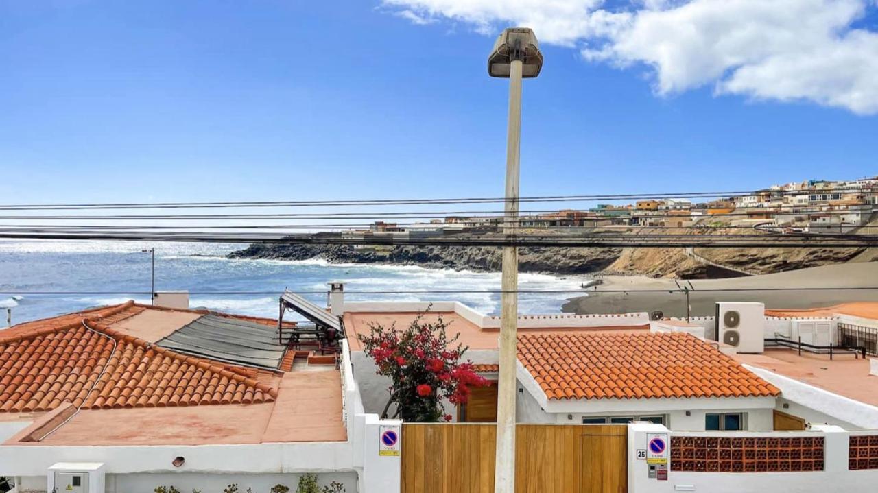 Вилла Harmony Beach House - 2Br Sea Views Terrace Тельде Экстерьер фото