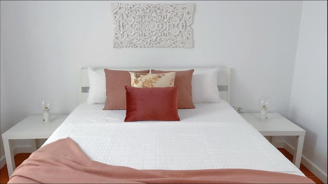 Вилла Harmony Beach House - 2Br Sea Views Terrace Тельде Экстерьер фото