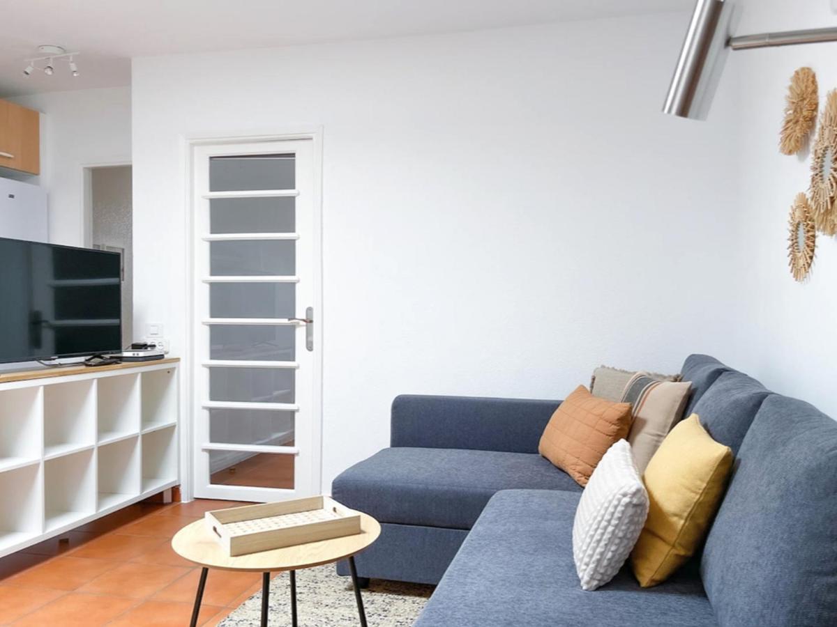 Вилла Harmony Beach House - 2Br Sea Views Terrace Тельде Экстерьер фото