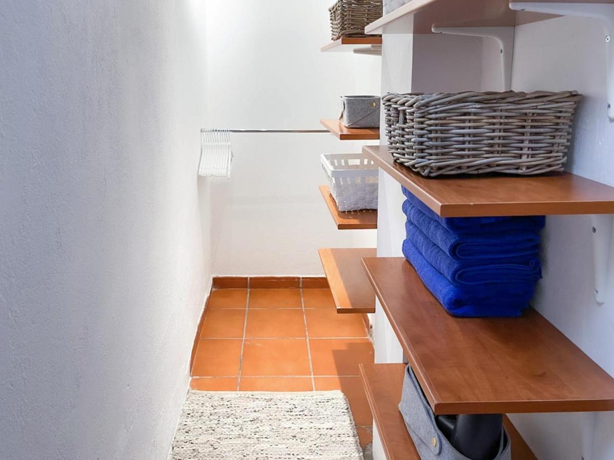 Вилла Harmony Beach House - 2Br Sea Views Terrace Тельде Экстерьер фото
